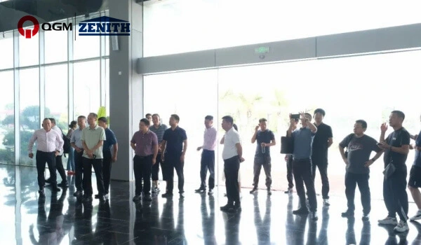 Delegasi Jaringan Limbah Padat Industri mengunjungi Quangong Co., Ltd. untuk Inspeksi dan Pertukaran