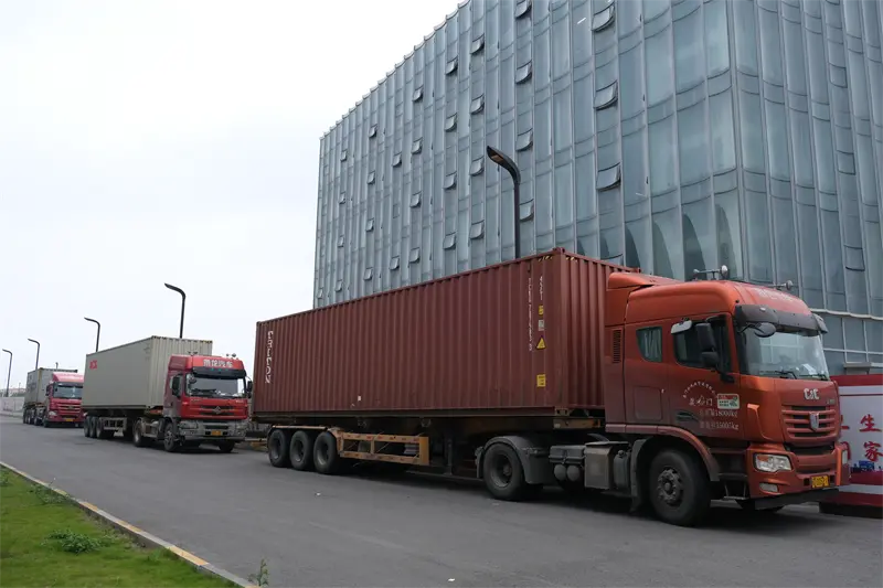 Mesin Pembuat Batako QGM Dikirim ke Timur Tengah, Membantu Konstruksi Regional Mengambil Lompatan Baru ke Depan