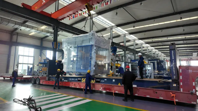 Mesin Pembuat Batu Bata Cerdas QuanGong memulai perjalanan baru ke luar negeri, berkontribusi pada peningkatan ramah lingkungan pada infrastruktur global.